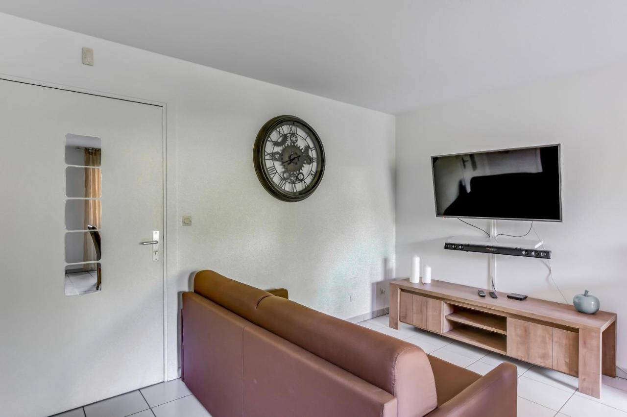 T2 Jardinet Avec Piscine, Parking Et Tennis Toulouse Exterior foto